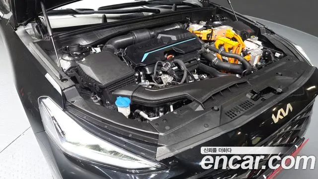 2023 Kia K8 Hybrid Signature Sold VIN KNAM6411BPA048029 – engine bay
