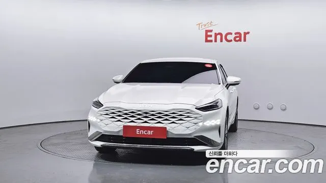 2023 Kia K8 Hybrid Signature VIN KNAM6411BPA056796