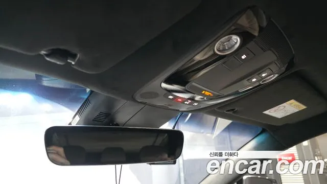 2024 Kia K8 Hybrid Signature Sold VIN KNAM6411BRA071992 – exterior detail