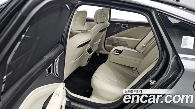 2025 Kia The New K8 Hybrid Signature Sold VIN KNAM6411BSA097093 – front exterior
