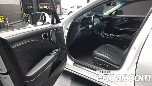 2022 Kia K8 2.5 Gasoline 2wd Sold VIN KNAM641BBNA006114 – front exterior