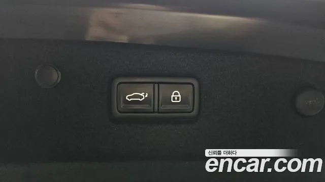 2022 Kia K8 2.5 Gasoline 2WD Sold VIN KNAM641BBNA025414 – interior seats