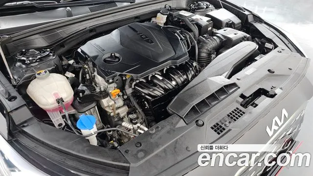 2022 Kia K8 2.5 Gasoline 2WD Sold VIN KNAM641BBNA025414 – engine bay