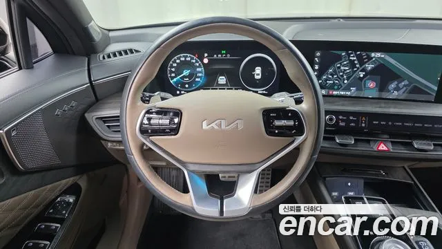 2022 Kia K8 2.5 Gasoline 2WD Sold VIN KNAM641BBNA027616 – trunk area