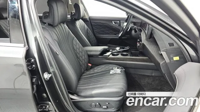 2023 Kia K8 2.5 Gasoline 2WD Sold VIN KNAM641BBPA046991 – side profile