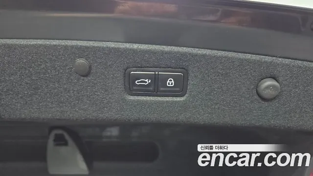 2024 Kia K8 2.5 Gasoline 2wd Sold VIN KNAM741BBRA062565 – front exterior
