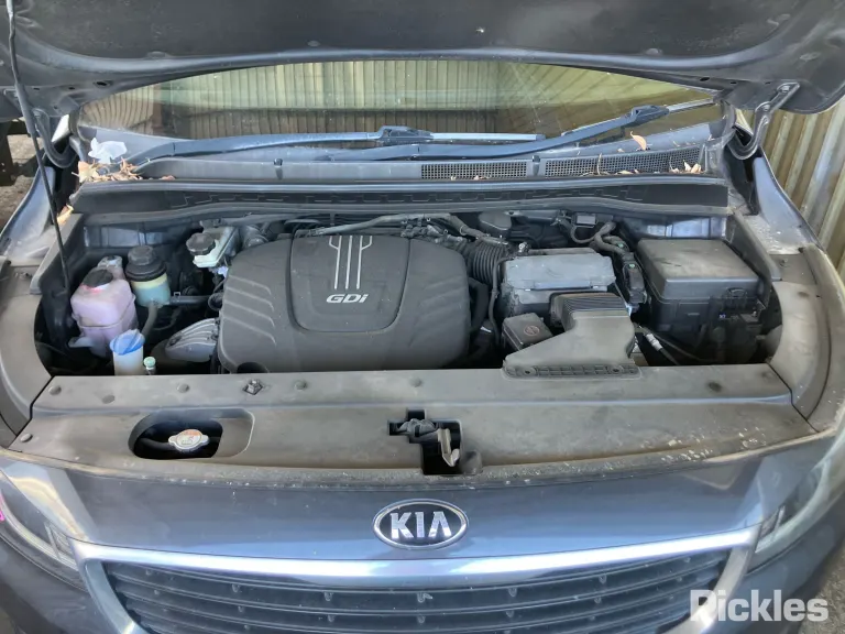 2015 Kia Carnival Damaged VIN KNAMB811MF6068849 – photo 27 2015 Kia Carnival Damaged VIN KNAMB811MF6068849 – photo 27