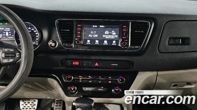 2019 Kia The New Carnival 9-Seater Luxury Sold VIN KNAMB81ABKS446846 – side profile 2019 Kia The New Carnival 9-Seater Luxury Sold VIN KNAMB81ABKS446846 – side profile