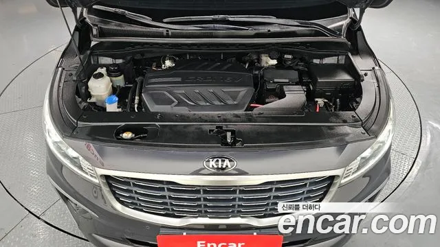 2019 Kia The New Carnival 9-Seater Luxury Sold VIN KNAMB81ABKS446846 – trunk area 2019 Kia The New Carnival 9-Seater Luxury Sold VIN KNAMB81ABKS446846 – trunk area