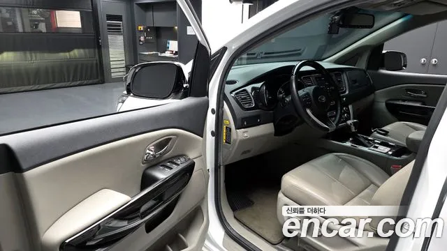 2019 Kia The New Carnival 7-Seater Limousine Sold VIN KNAMB81ABKS452474 – undercarriage