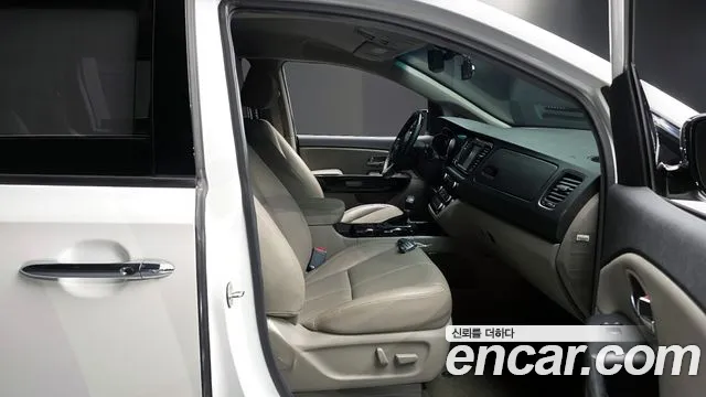2019 Kia The New Carnival 7-Seater Limousine Sold VIN KNAMB81ABKS452474 – photo 27