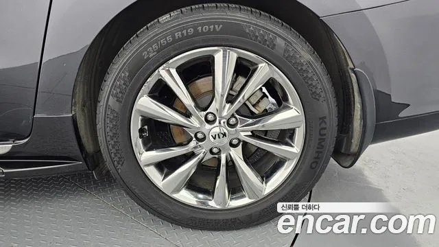 2019 Kia The New Carnival 7-Seater Limousine Sold VIN KNAMB81ABKS453872 – dashboard 2019 Kia The New Carnival 7-Seater Limousine Sold VIN KNAMB81ABKS453872 – dashboard