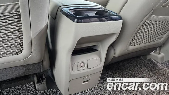 2019 Kia The New Carnival 7-Seater Limousine Sold VIN KNAMB81ABKS453872 – photo 29 2019 Kia The New Carnival 7-Seater Limousine Sold VIN KNAMB81ABKS453872 – photo 29