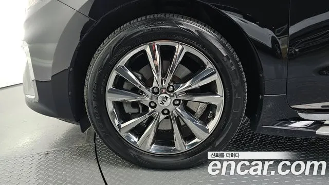 2019 Kia The New Carnival 7-Seater Limousine Sold VIN KNAMB81ABKS465174 – undercarriage 2019 Kia The New Carnival 7-Seater Limousine Sold VIN KNAMB81ABKS465174 – undercarriage