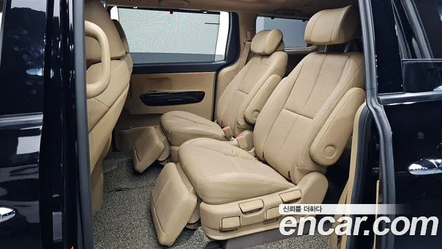 2019 Kia The New Carnival 7-Seater Limousine Sold VIN KNAMB81ABKS465174 – photo 31 2019 Kia The New Carnival 7-Seater Limousine Sold VIN KNAMB81ABKS465174 – photo 31