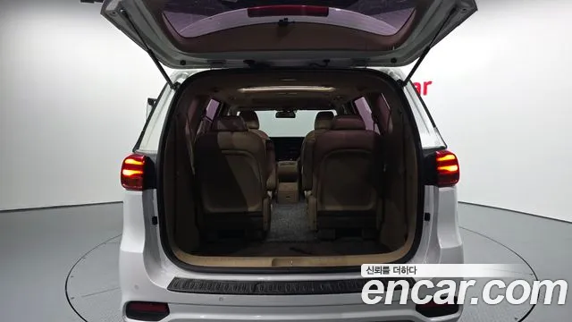 2019 Kia The New Carnival 9-Seater Luxury Sold VIN KNAMB81ABKS473222 – front exterior