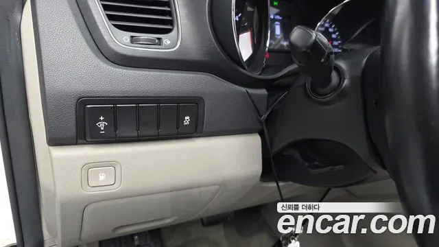 2019 Kia The New Carnival 9-Seater Luxury Sold VIN KNAMB81ABKS492048 – undercarriage