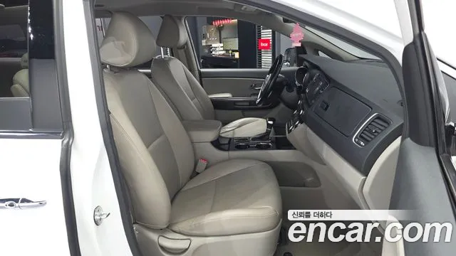 2019 Kia The New Carnival 9-Seater Luxury Sold VIN KNAMB81ABKS492048 – photo 14