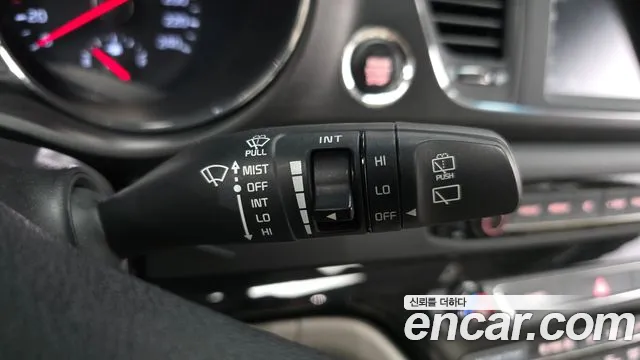 2019 Kia The New Carnival 9-Seater Luxury Sold VIN KNAMB81ABKS492048 – photo 16