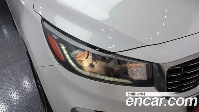 2019 Kia The New Carnival 9-Seater Luxury Sold VIN KNAMB81ABKS492048 – photo 17