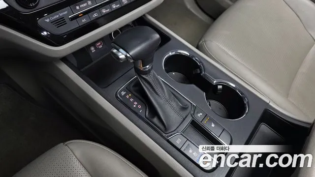 2019 Kia The New Carnival 9-Seater Luxury Sold VIN KNAMB81ABKS492048 – photo 22