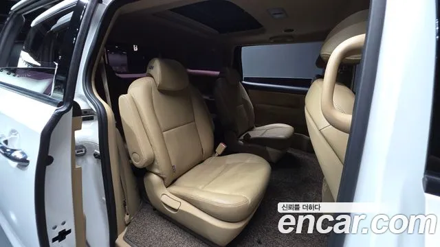 2019 Kia The New Carnival 9-Seater Luxury Sold VIN KNAMB81ABKS493220 – front exterior
