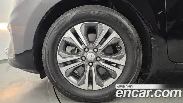 2019 Kia The New Carnival 9-Seater Luxury VIN KNAMB81ABKS505099
