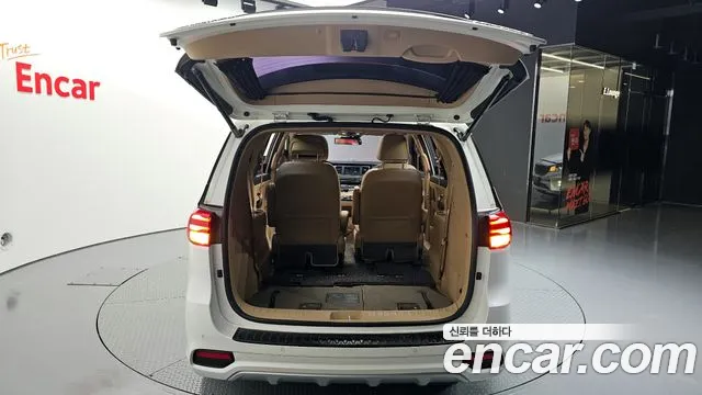2019 Kia The New Carnival 7-Seater Limousine Sold VIN KNAMB81ABKS518497 – photo 14 2019 Kia The New Carnival 7-Seater Limousine Sold VIN KNAMB81ABKS518497 – photo 14