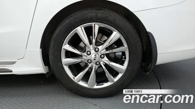 2019 Kia The New Carnival 7-Seater Limousine Sold VIN KNAMB81ABKS518497 – photo 24 2019 Kia The New Carnival 7-Seater Limousine Sold VIN KNAMB81ABKS518497 – photo 24