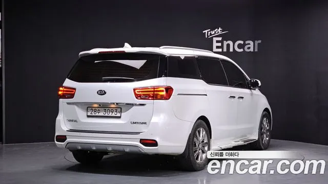 2019 Kia The New Carnival 7-Seater Limousine Sold VIN KNAMB81ABKS536586 – photo 17