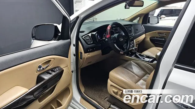 2019 Kia The New Carnival 7-Seater Limousine Sold VIN KNAMB81ABKS536586 – photo 19