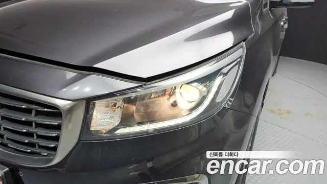 2019 Kia The New Carnival 9-Seater Luxury Sold VIN KNAMB81ABKS551234 – trunk area 2019 Kia The New Carnival 9-Seater Luxury Sold VIN KNAMB81ABKS551234 – trunk area