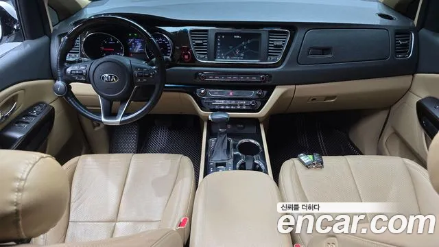 2019 Kia The New Carnival 7-Seater Limousine Sold VIN KNAMB81ABKS553147 – front exterior