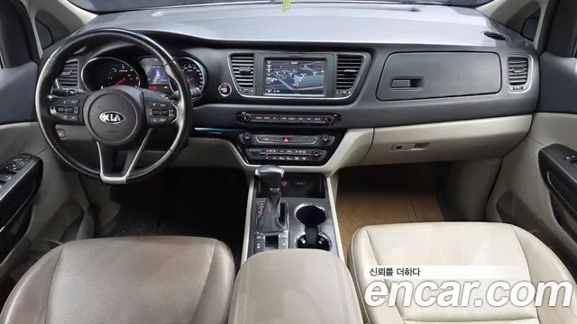 2019 Kia The New Carnival 9-Seater Luxury Sold VIN KNAMB81ABKS576324 – photo 11