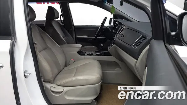 2019 Kia The New Carnival 9-Seater Luxury Sold VIN KNAMB81ABKS576324 – photo 14