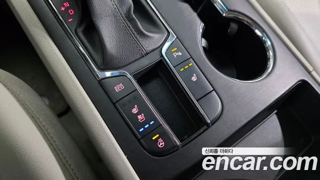 2020 Kia The New Carnival 9-Seater Luxury Sold VIN KNAMB81ABLS618711 – photo 29 2020 Kia The New Carnival 9-Seater Luxury Sold VIN KNAMB81ABLS618711 – photo 29