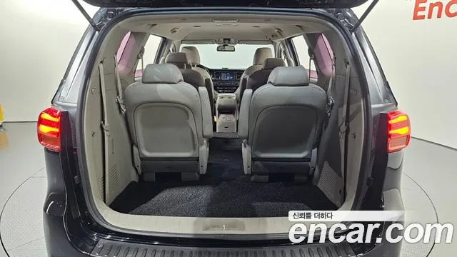 2020 Kia The New Carnival 9-Seater Luxury Sold VIN KNAMB81ABLS620311 – front exterior
