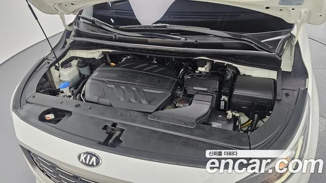 2020 Kia The New Carnival 9-Seater Luxury Sold VIN KNAMB81ABLS655218 – exterior detail 2020 Kia The New Carnival 9-Seater Luxury Sold VIN KNAMB81ABLS655218 – exterior detail