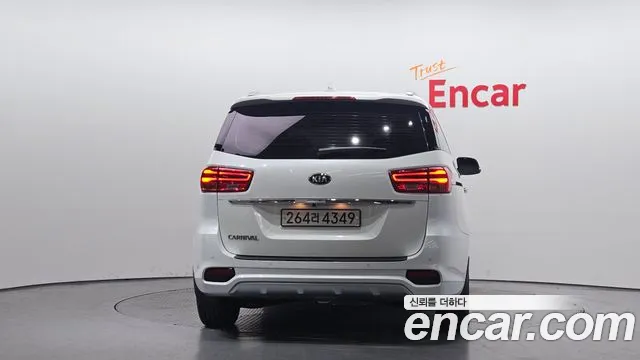 2020 Kia The New Carnival 9-Seater Luxury Sold VIN KNAMB81ABLS655218 – undercarriage 2020 Kia The New Carnival 9-Seater Luxury Sold VIN KNAMB81ABLS655218 – undercarriage