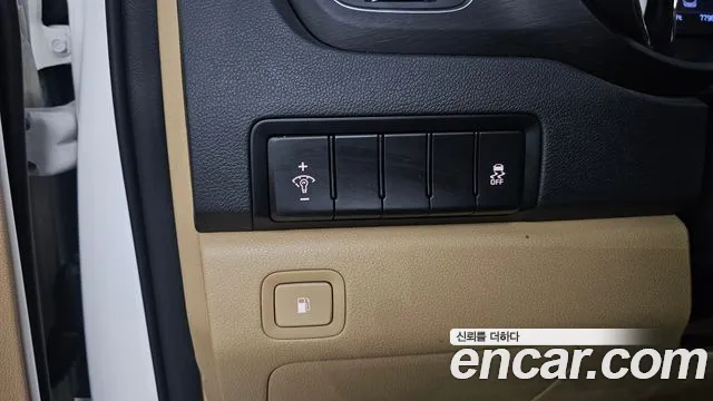 2020 Kia The New Carnival 9-Seater Luxury Sold VIN KNAMB81ABLS655218 – photo 11 2020 Kia The New Carnival 9-Seater Luxury Sold VIN KNAMB81ABLS655218 – photo 11