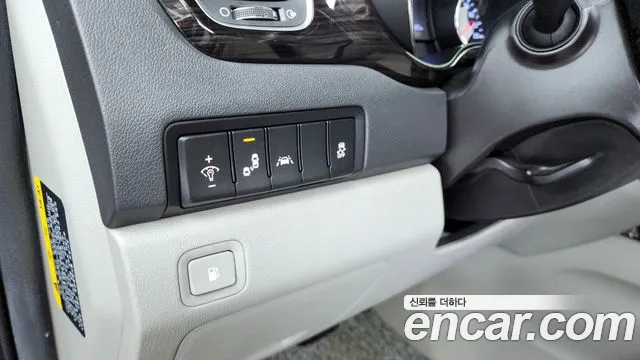 2020 Kia The New Carnival Gasoline 9-Seater Prestige Sold VIN KNAMC811BLS672633 – photo 32