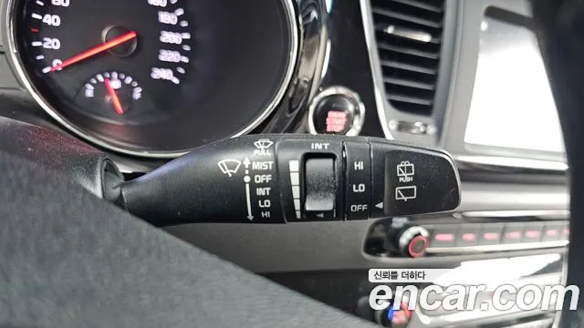 2017 Kia All New Carnival 9-seater Prestige Sold VIN KNAMC81ABHS302804 – trunk area