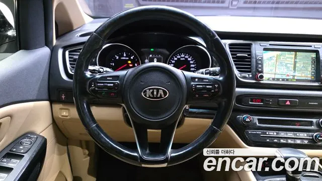 2017 Kia All New Carnival 9-seater Prestige Sold VIN KNAMC81ABHS310700 – odometer reading