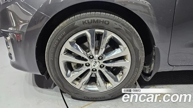 2017 Kia All New Carnival 9-seater Prestige Sold VIN KNAMC81ABHS311062 – photo 27