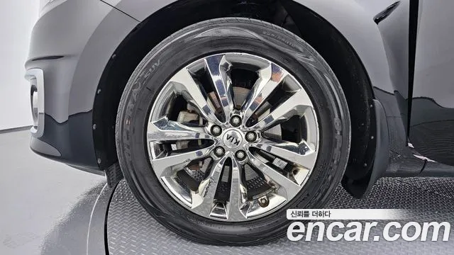 2017 Kia All New Carnival 9-seater Prestige VIN KNAMC81ABHS343398