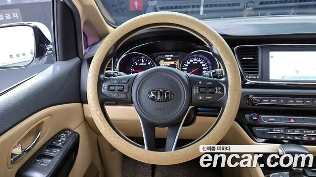 2018 Kia All New Carnival 9-seater Prestige Sold VIN KNAMC81ABJS387709 – photo 19