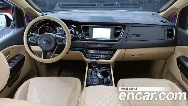 2018 Kia All New Carnival 9-seater Prestige Sold VIN KNAMC81ABJS387709 – photo 25