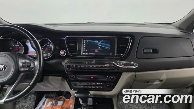 2018 Kia All New Carnival 9-seater Prestige Sold VIN KNAMC81ABJS396208 – photo 15