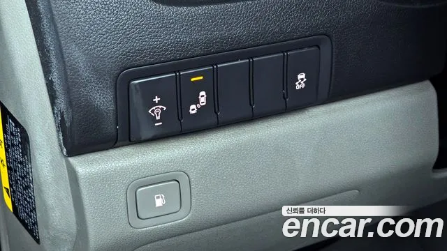 2018 Kia All New Carnival 7-Seater Limousine Sold VIN KNAMC81ABJS429686 – front exterior