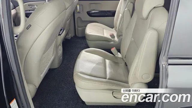 2019 Kia The New Carnival 9-Seater Prstige Sold VIN KNAMC81ABKS447243 – photo 14